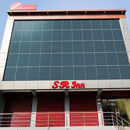 Collection O Sr Inn Chinhat Luaran gambar
