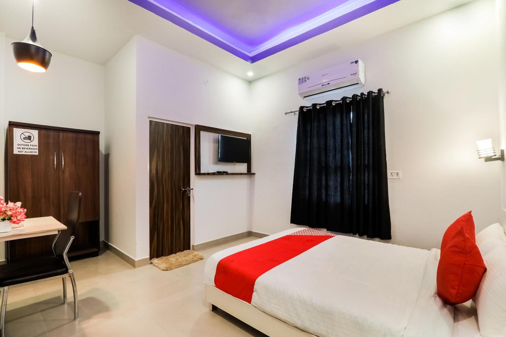 Collection O Sr Inn Chinhat Luaran gambar
