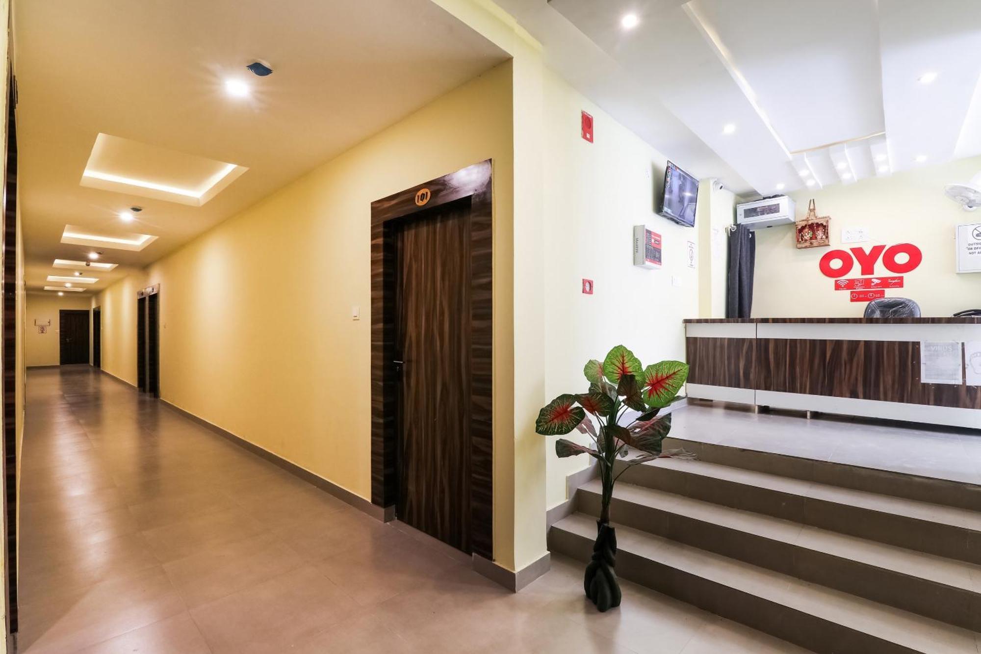 Collection O Sr Inn Chinhat Luaran gambar